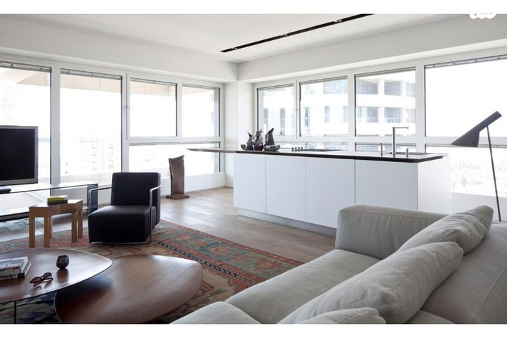 דירה, ניסים אלוני, צמרות איילון, פארק צמרת, תל אביב יפו