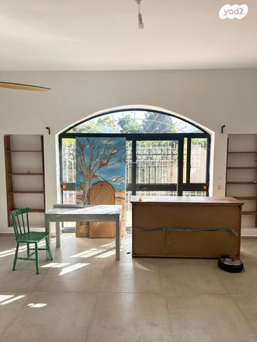 בית פרטי/ קוטג', גני הדר, גני הדר