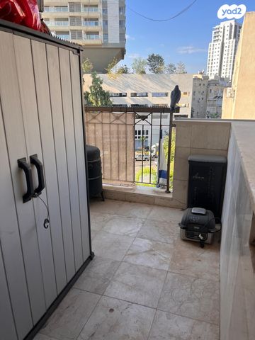 דירה, יהודה לייב פינסקר, לב המושבה / מרכז העיר, פתח תקווה