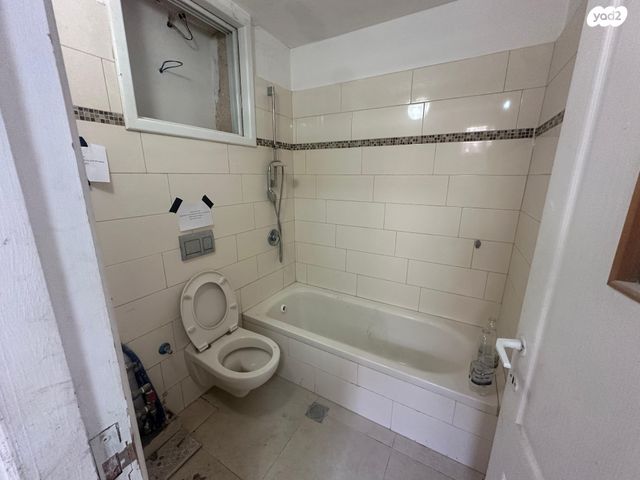 יחידת דיור, גבעת זאב