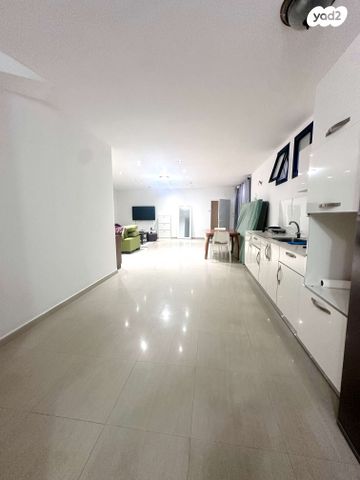 יחידת דיור, פאול בן חיים, כצנלסון, ראשון לציון