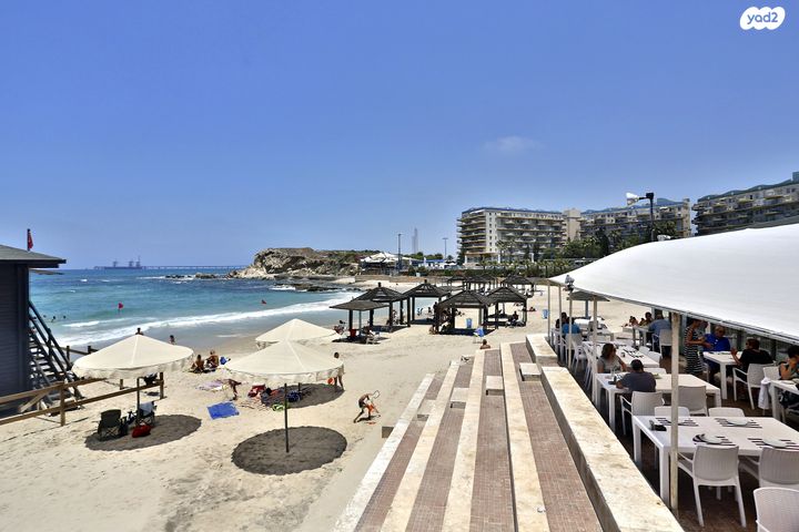 דירה, שדרות מנחם בגין 2, גבעת אולגה, חדרה