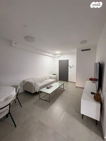 דירה, הנוטרים, אגרובנק, חולון