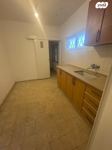 דירה, הגליל, אפרידר, אשקלון