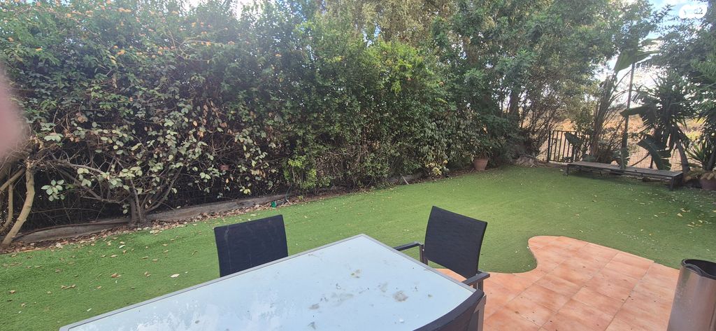 בית פרטי/ קוטג', בית דגן