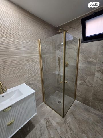 דירה, שדרות יוספטל 66, מרכז העיר, קרית אתא