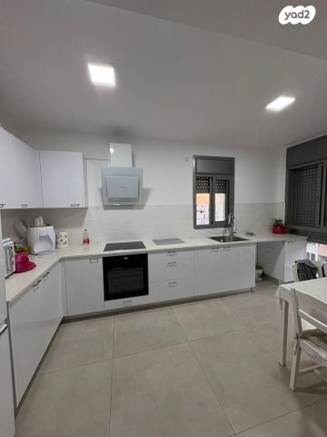 דירה, הנוטרים, אגרובנק, חולון