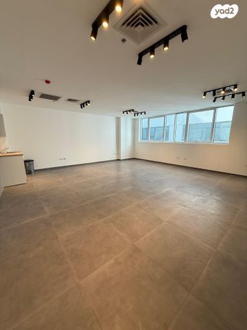 משרדים, מוטי קינד 2, פארק הורוביץ, רחובות