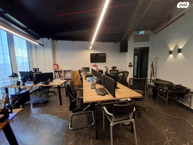 משרדים, דרך מנחם בגין 150, מונטיפיורי, הרכבת, תל אביב יפו
