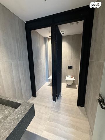 משרדים, רמת גן