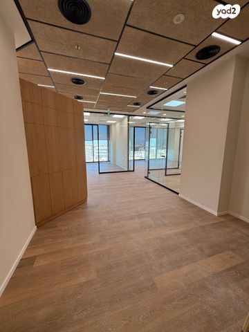 משרדים, רמת גן