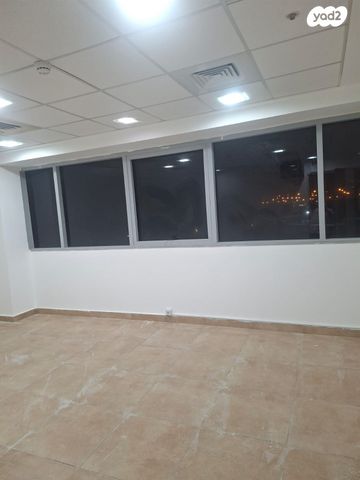 משרדים, קרית איתנים, אשדוד