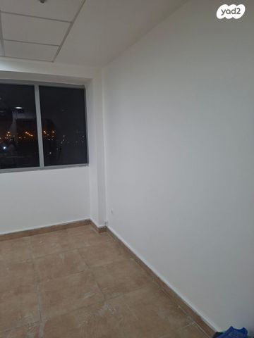 משרדים, קרית איתנים, אשדוד