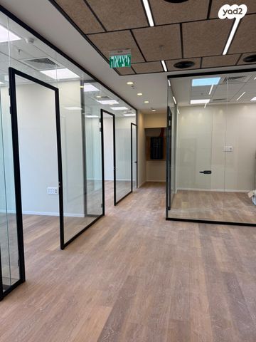 משרדים, רמת גן