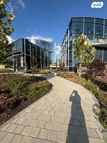 משרדים, מודיעין מכבים רעות