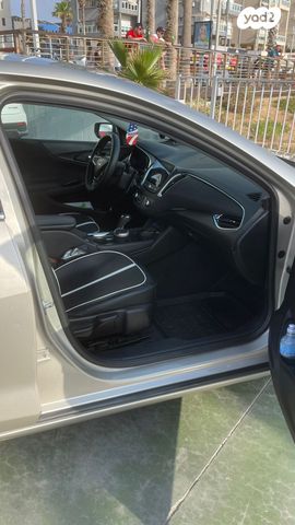 שברולט מאליבו