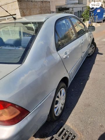 טויוטה קורולה