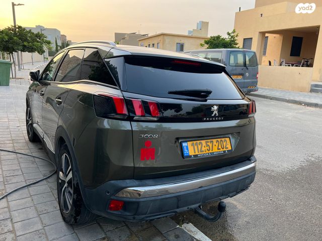 מודעת רכב פיג'ו 3008