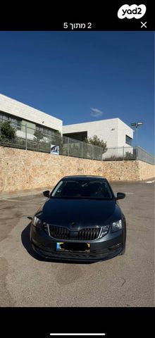 סקודה אוקטביה