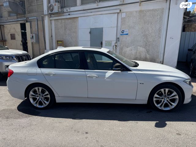 מודעת רכב ב מ וו סדרה 3