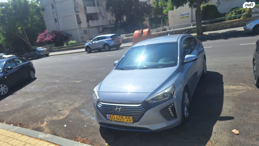 מודעת רכב יונדאי איוניק