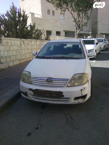 טויוטה קורולה