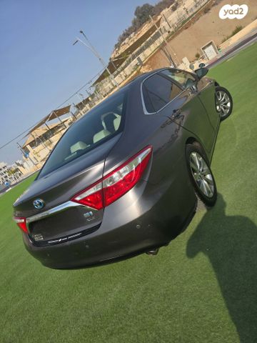 טויוטה קאמרי