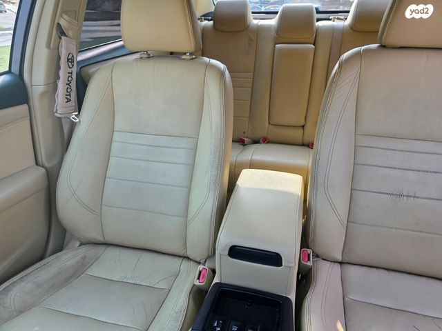 טויוטה קאמרי