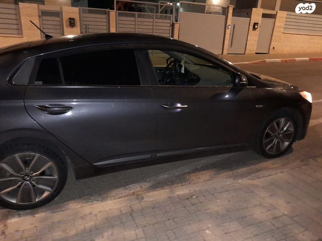מודעת רכב יונדאי איוניק