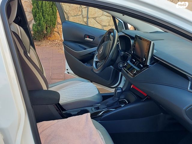 טויוטה קורולה