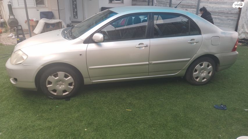 טויוטה קורולה