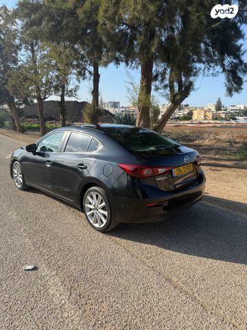 מאזדה 3