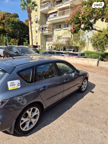 מודעת רכב מאזדה 3