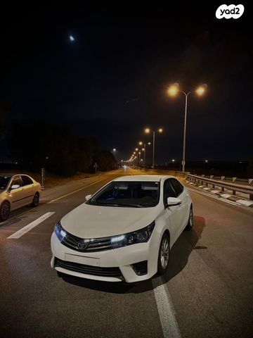 מודעת רכב טויוטה קורולה
