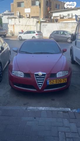 מודעת רכב אלפא רומיאו GT