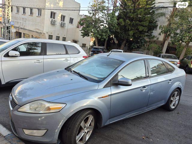 פורד מונדאו