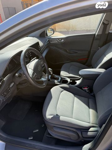 מודעת רכב יונדאי איוניק