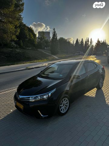 מודעת רכב טויוטה קורולה