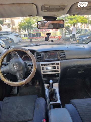 טויוטה קורולה