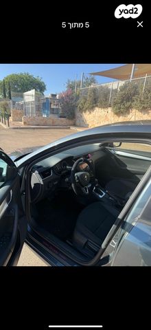סקודה אוקטביה