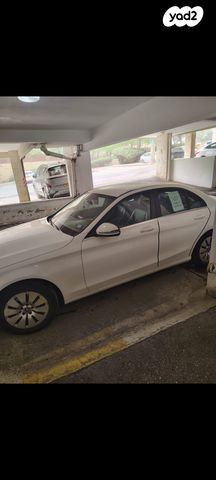 מודעת רכב מרצדס-בנץ C-class