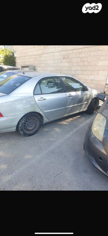טויוטה קורולה