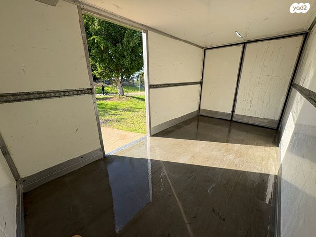 ניסאן קבסטאר