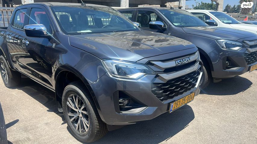 איסוזו די-מקס