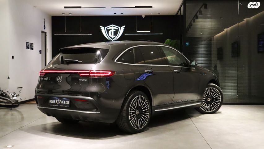 מרצדס-בנץ EQC