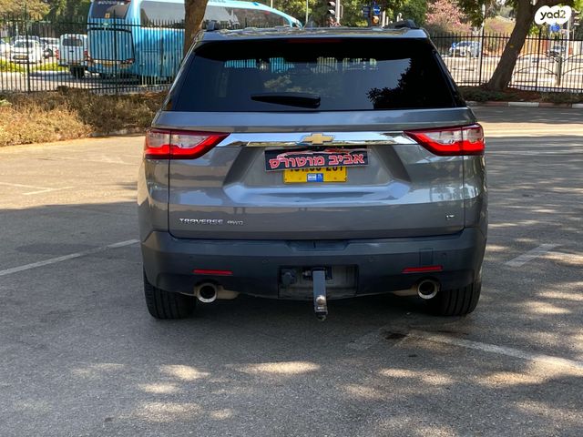 שברולט טראוורס