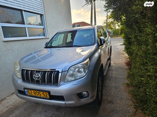מודעת רכב טויוטה לנד קרוזר