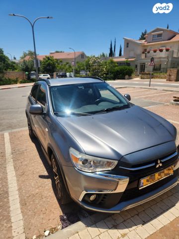 מודעת רכב מיצובישי ASX