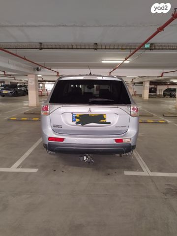 מיצובישי אאוטלנדר