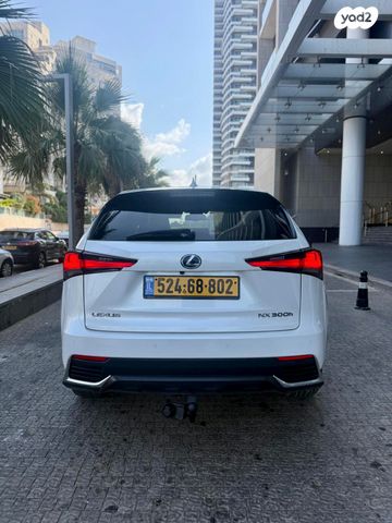 לקסוס NX